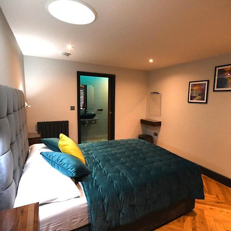 Luxury Non Smoking 2 Bedroom Retreat In Norfolk อัทเทิลโบโร ภายนอก รูปภาพ